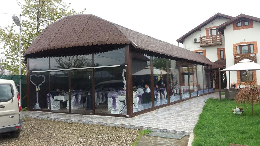 Pensiunea Dely_Cios Vălenii de Munte Exterior foto